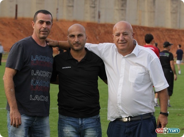 מפגש מול האקסית. זנפט, סירוטקין וסוסן (צילום: קובי רוזן)