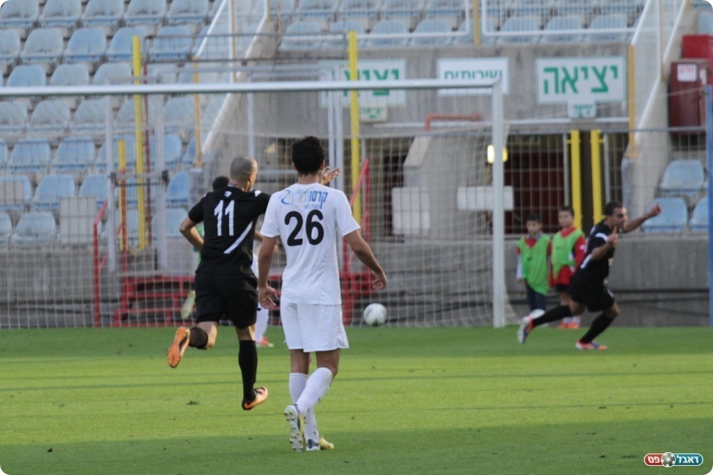 זיאדה חותם את התוצאת המשחק וכובש את השלישי (צילום: קובי רוזן)