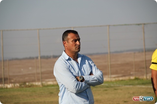 קבוצה צעירה. מסאלחה (צילום: מוחמד חאדר אניס)