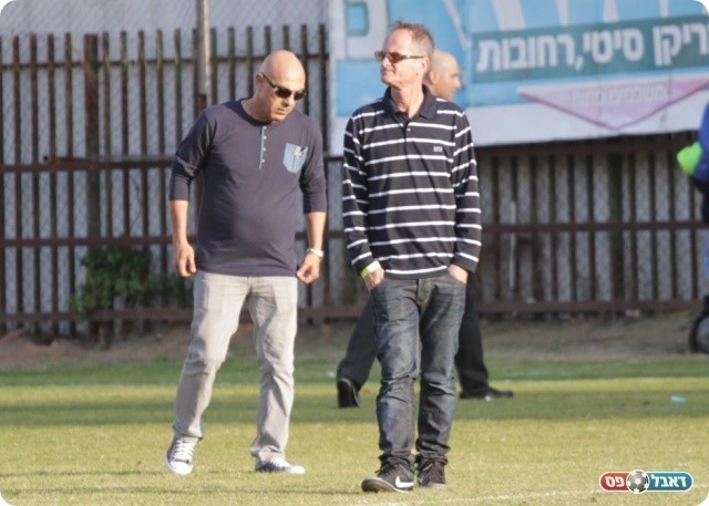 הלם. עובד לוי ושמחה גד (צילום: קובי רוזן)