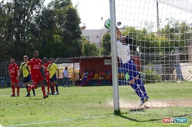 מנע מרהט לעלות ליתרון. קראדי בפעולה (עבדאללה אזברגה)