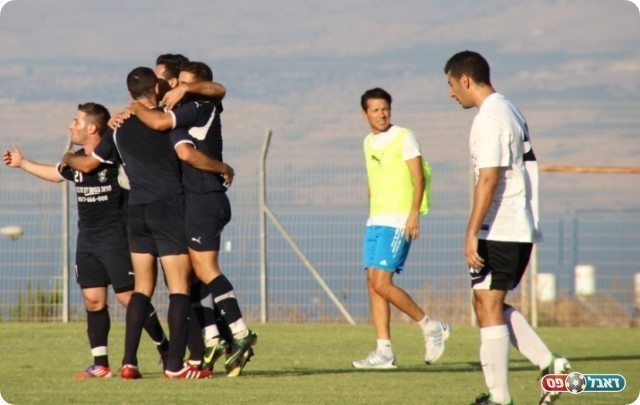 שחרר הרבה לחץ. השער והחגיגה (צילום: עודד חסין)