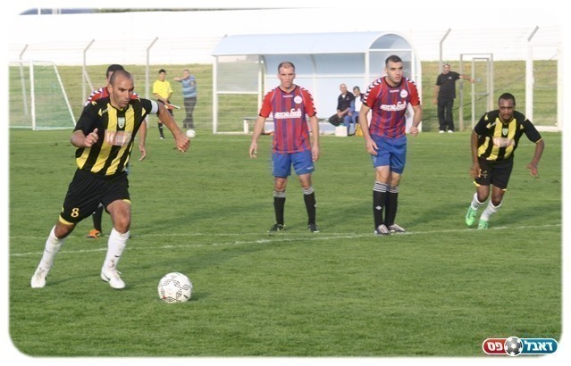 עזב בגלל סיבות אישיות. שושן (צילום: מיכאל פישנזון)