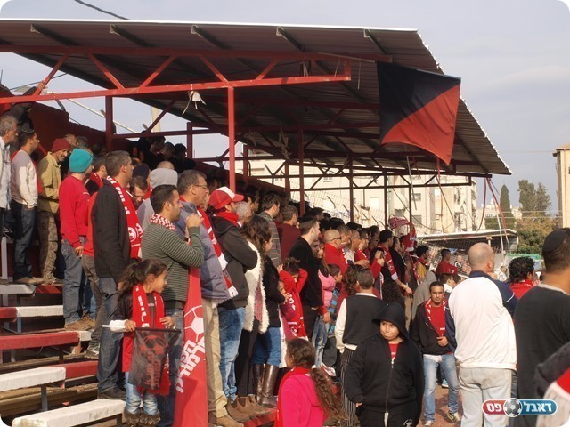 אלופת הסיבוב הראשון. אוהדי מרמורק. 