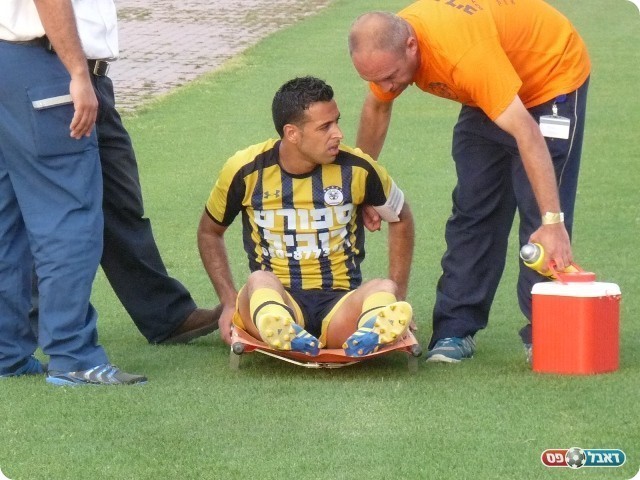 לא יכול היה להמשיך. נור סרסור מורד מהדשא