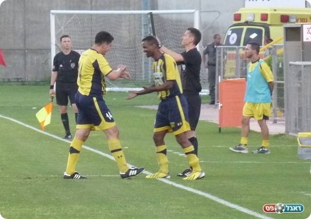 קיבל כבוד. בן לולו מוחלף