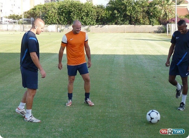 חברים ותיקים. בן ישי וקנאפו יחד עם זנה