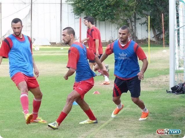 "ניסינו, לא קרה כלום". גוזלן (מימין) באימון ביום א'