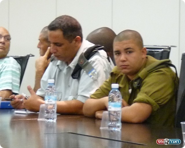 בלט בהיעדרו. החיילים של עדני