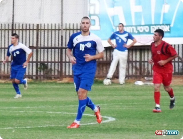 נראה מאד עצבני. פליקר 