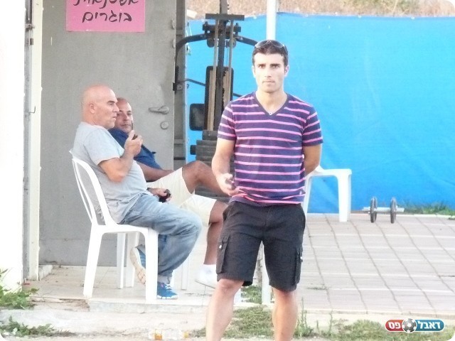 בא לרגל עבור מודיעין. קנבסקי