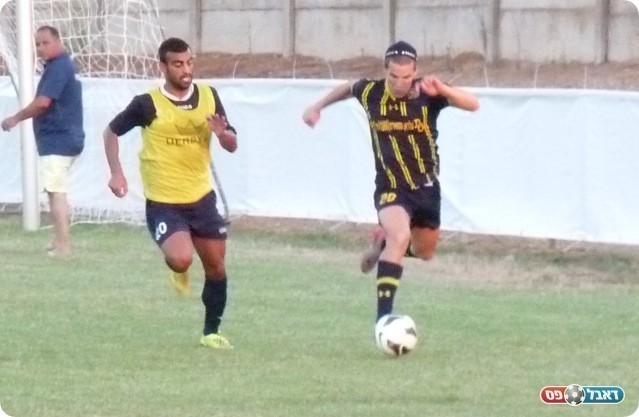 שניים מהבולטים במגרש. פרידמן (מימין) וחלבי