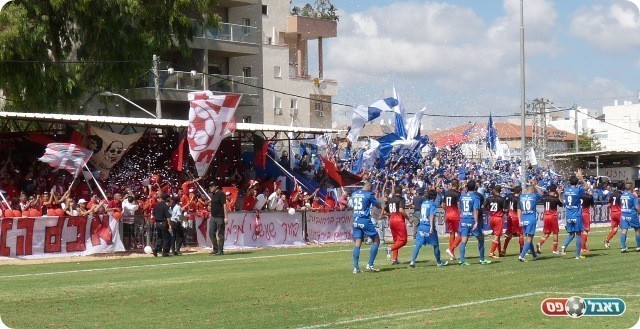 אווירה מחשמלת ב"איצטוני"