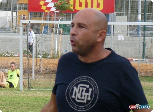 ניסה להרגיע את הרוחות. כהן (צילום: אלי שמואלי)