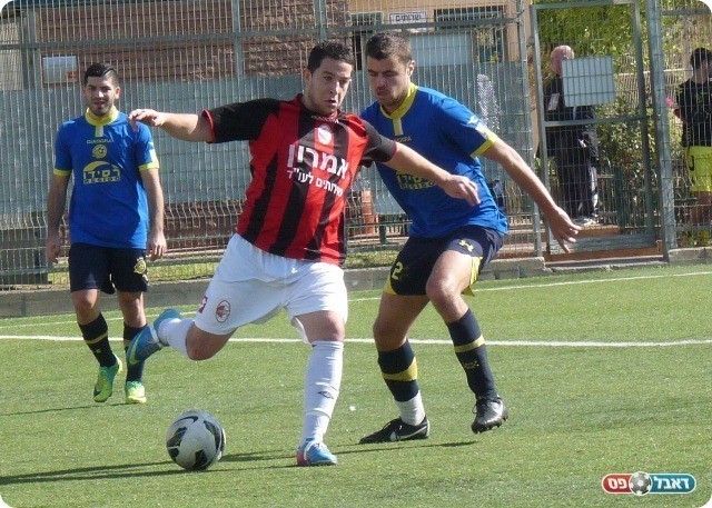 המחצית השנייה נפתחה בסערה. צפדיה (צילום: אלי שמואלי)