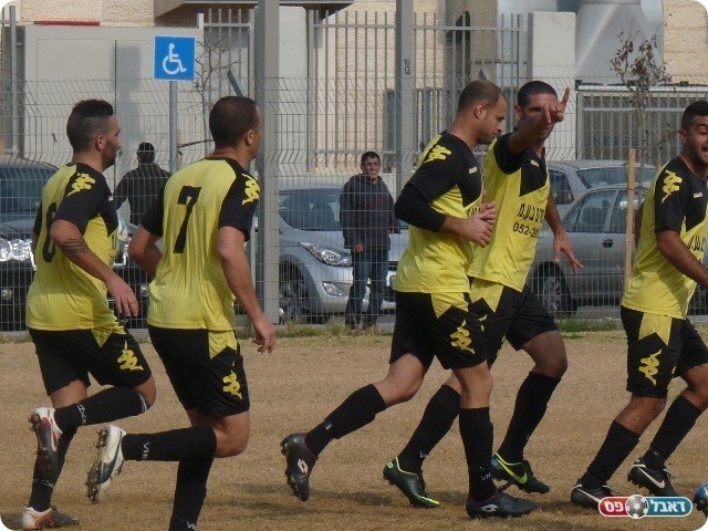 טיפסו למקום השלישי. שחקני גבעת שמואל (אלי שמואלי)