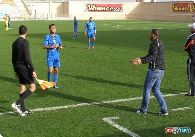 נראה מאוכזב מהחילוף. חמודה (צילום: אמיר שיבי)