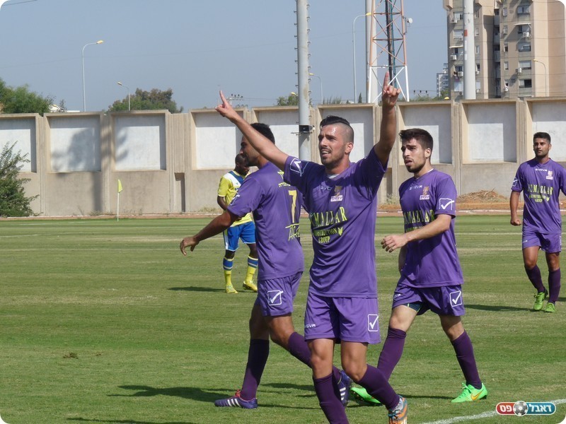 שער לכבוד יום ההולדת. שהרבני חוגג (אלי שמואלי)