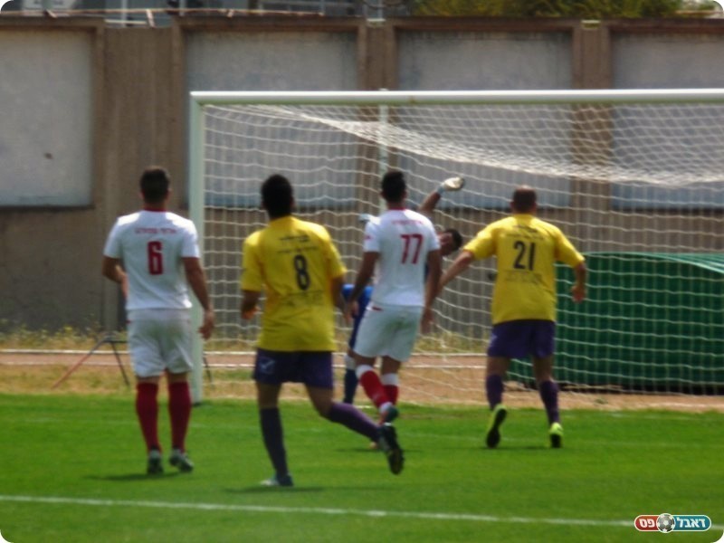 הראשון ברשת (אלי שמואלי)