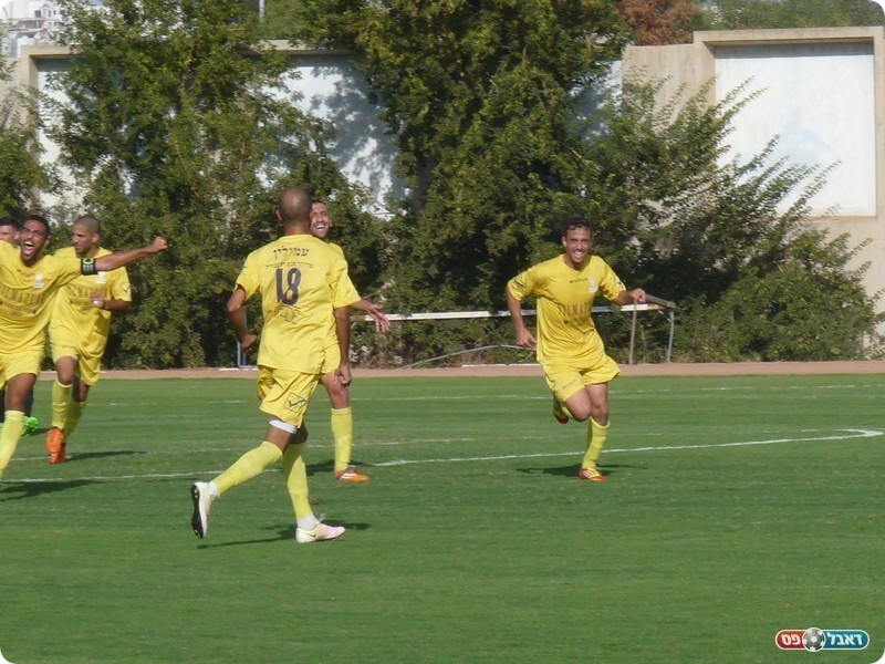 חוגגים את הראשון של בן סולומון (אלי שמואלי)