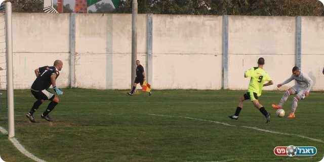 דה ז'ה וו מהחצי הראשון. מסילתי מטעה את מטלון. 