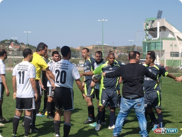 מרגיע את כולם. 