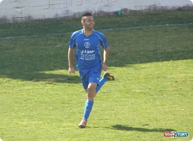 הקפיץ את המגרש. ארחיל חוגג (אמיר שיבי)