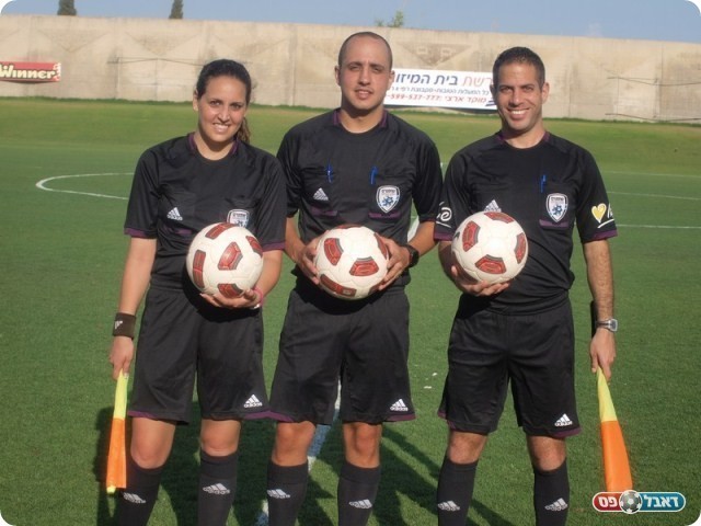 צוות שיפוט בכיר. קפלן (במרכז) עם סלומה ואהרון.