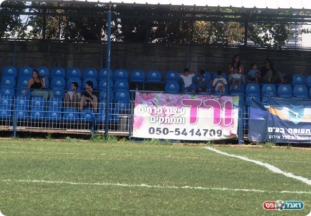 "המאושרים" שכן נכנסו. 