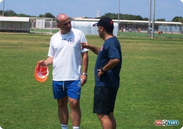 ניפגש בליגה. טסלפפה (מימין) ולחמן לאחר המשחק. 