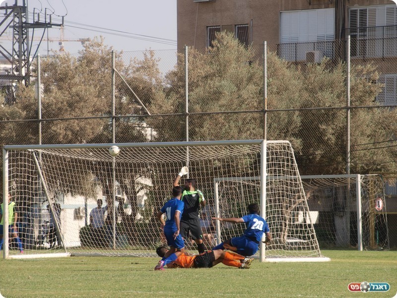 מחנה שלטה. המשקוף של סממה (אלון יהודיוף)