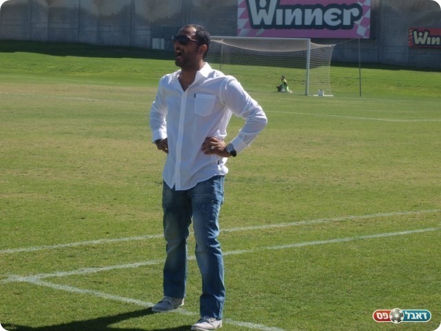 מאזן מושלם. ציון עזרא.