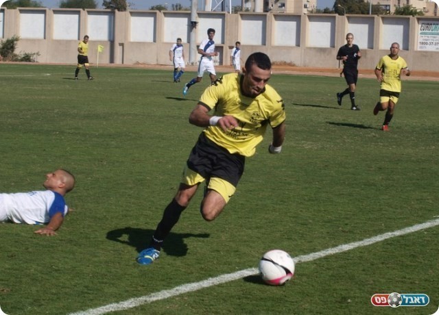 שלושער במשחק אחד. אמיל אלייב.