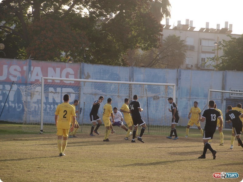 שער שלא הספיק לג'ת (אלון יהודיוף)