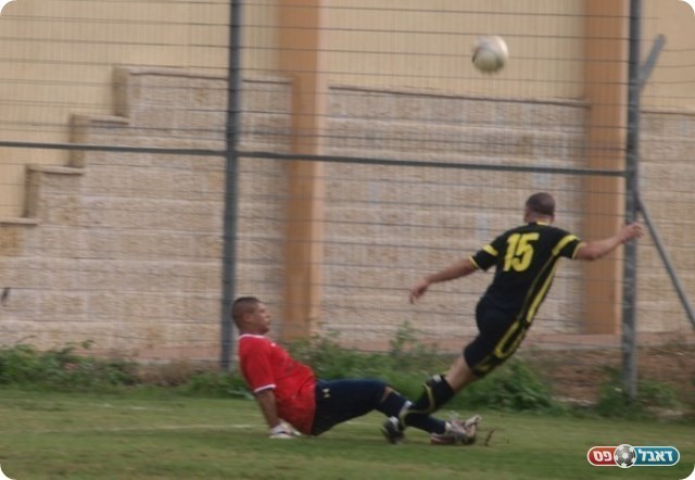 חוסר מזל. אושר בן שטרית נבלם ע"י עאשור.