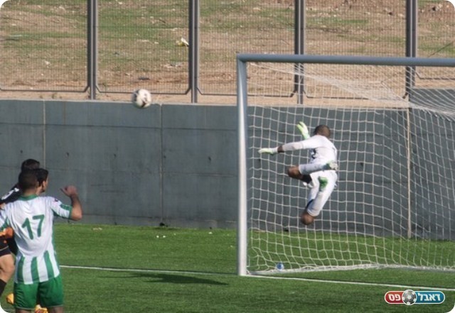 בסטנגה עמישב הייתה מנצחת. הקורה של וקסלר. 