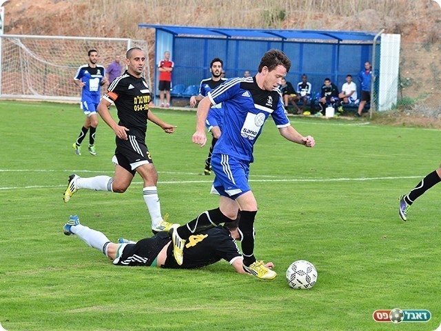 שולוקובסקי כובש (צילום: ארנון לוי)