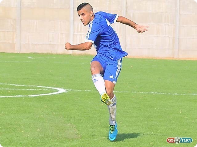 בכורה בהרכב, תום בר יסף (צילום: ארנון לוי)