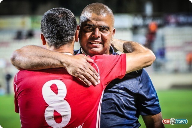 יכול להיות מאושר. בהאא חליל (וואסים מוואסי)