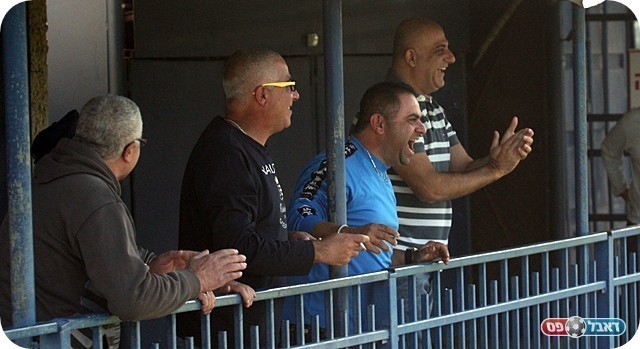 "כולם יקבלו את מה שמגיע להם". שיטרית וחברי העמותה (צילום: לירן דורף)