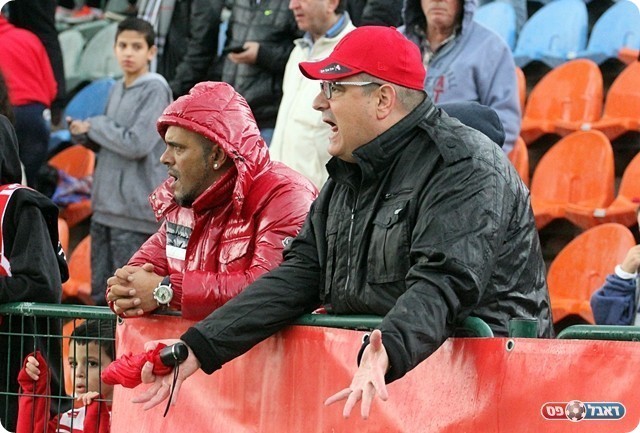 אילן סגל ואייל גולן (לירן דורף)