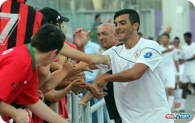 נפרדו דווקא מאוהדי ר"ג. צ'קאנה (צילום: לירן דורף)