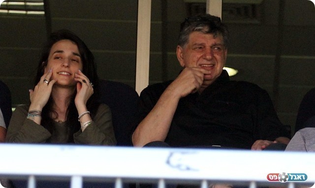 יצחק שום (לירן דורף)