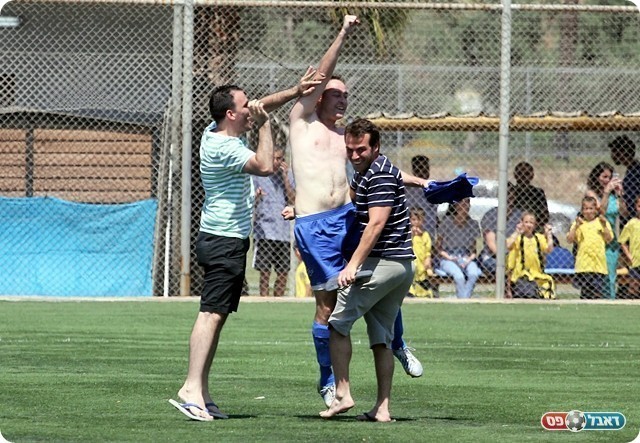 בכדורסל היו קוראים לזה "ווינר שוט" (לירן דורף)