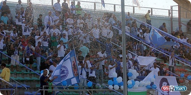 אוהדי יפו, ראו את שוערם במשחק שיא (לירן דורף)