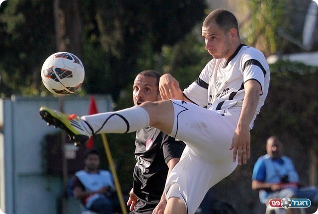 בורחל לא מתרגש מגבע (לירן דורף)