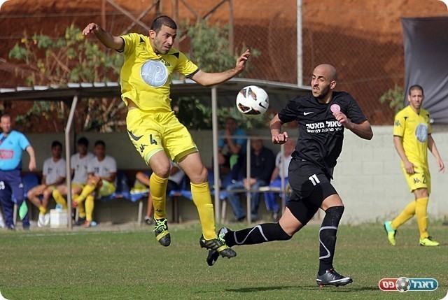 כידר לא מצליח לעצור את חן לוי (צילום: לירן דורף)