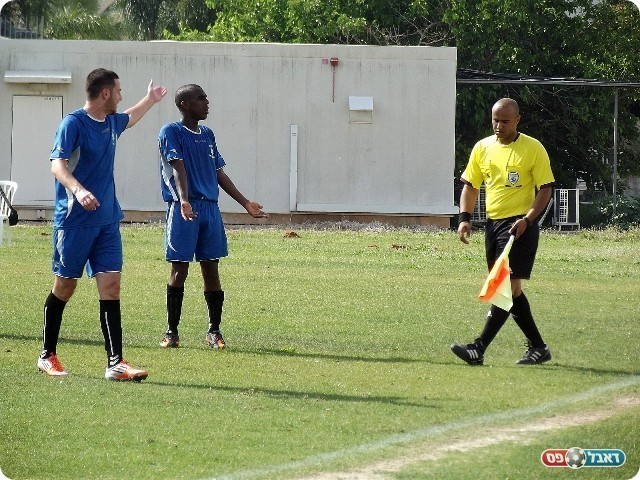 ניסו לשנות את רוע הגזירה. שחקני מלאכי (צילום: אייל אורן)