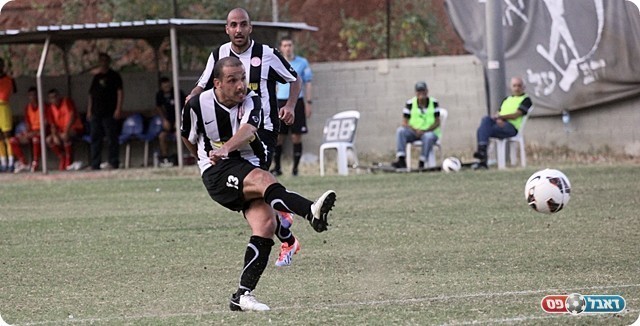 השלישי של אזור. גבע בועט (לירן דורף)