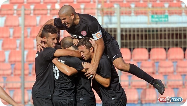 וכולם חוגגים (צילום: לירן דורף)